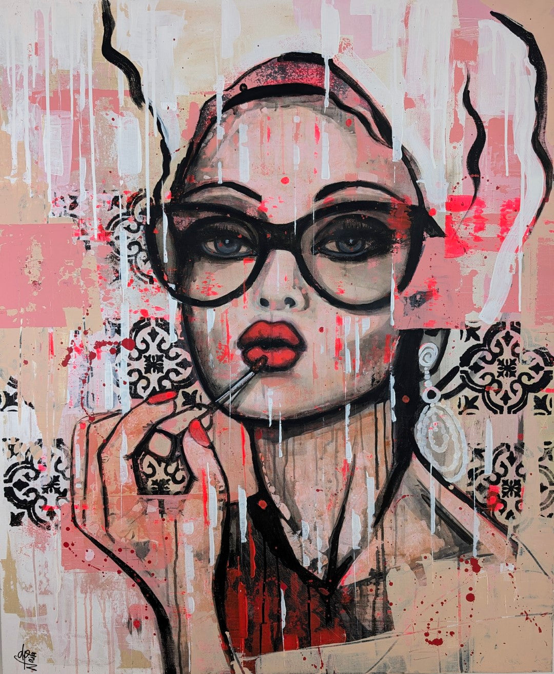 KISS KISS AUDREY HEPBURN – Expressives Pop-Art Gemälde Frauen- Porträt in beige-pink mit expressivem Farbauftrag von 1 Art by Naila